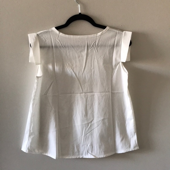 Solid Ruffled Casual Sleeveless Blouse NWT - Picture 8 of 8